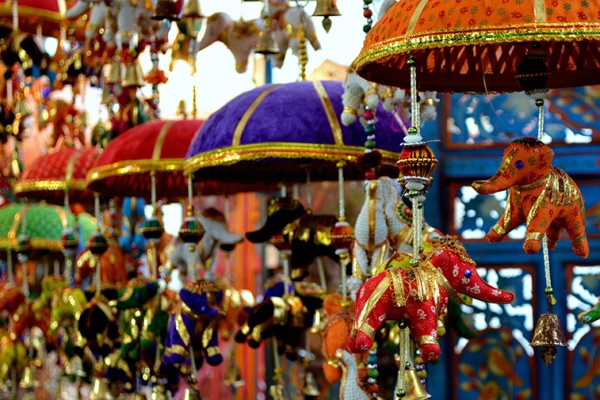 Round Rock Diwali Festival colorful ceafts from India 